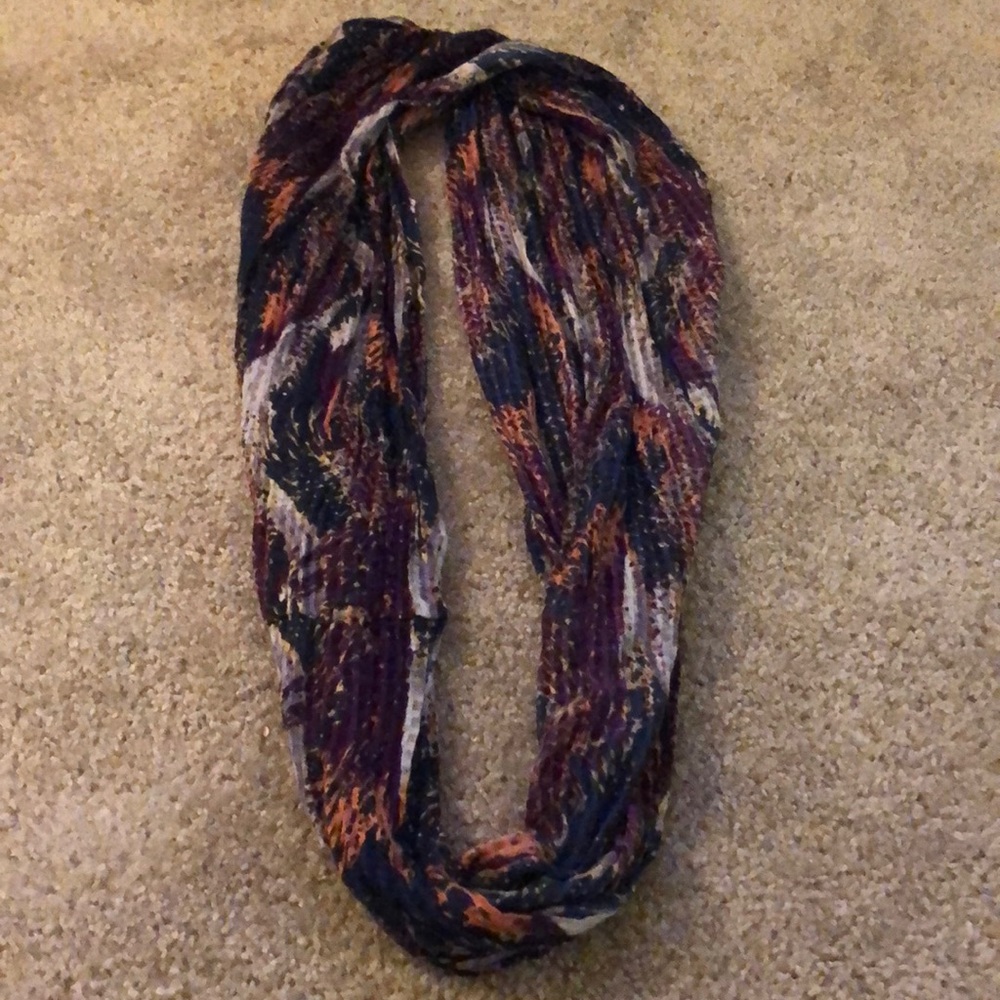 Infinity scarf